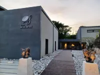 Villa Speciale - غرفة مطلة على الجبل