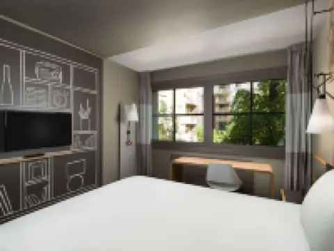 Ibis Budapest Heroes Square Hotels near Heroes' Square