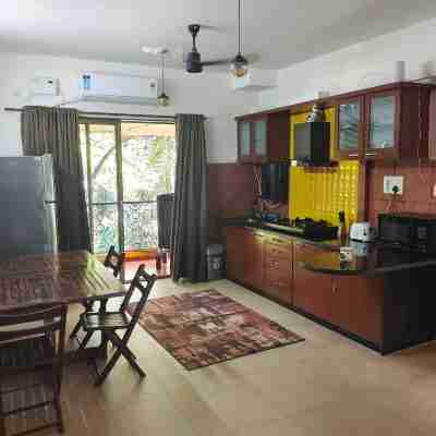 Elegant Retreat in Arpora's Jade Garden Others