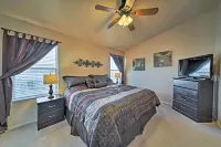 2 Mi to Goodyear Ballpark! Home w/ Poolside Oasis - parking