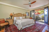 The Eagle Harbor Inn