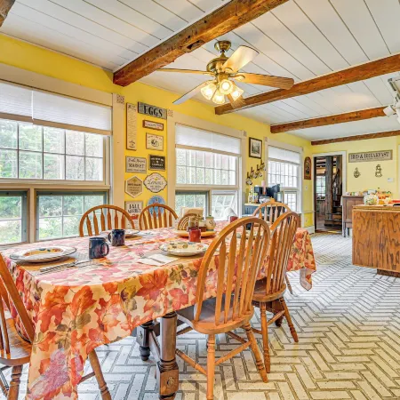 1 Mi to Main St Fryeburg: Historic Family Home
