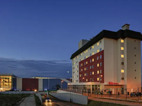 Ibis Londrina Shopping Hotels in Londrina