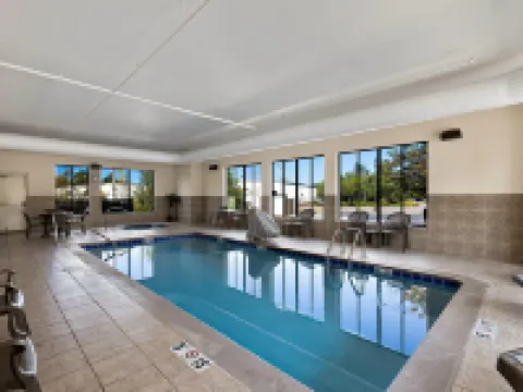 Comfort Inn Powell - Knoxville North Hotels in Powell