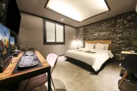 โรงแรมพาร์เฟ - โรงแรมราคาถูก