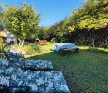 Lillie’s Oceanview RUSTIC Boho Surf Cottage Steps to the beach & fun!