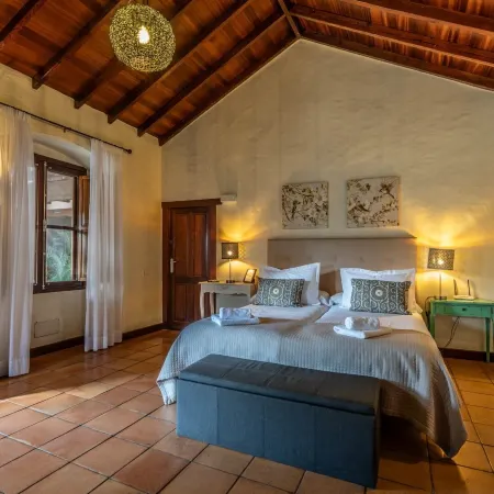 HOTEL CASA JUSTA Отели в г. Тегесте