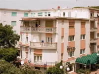 Hotel Ausonia Hotels in Follonica