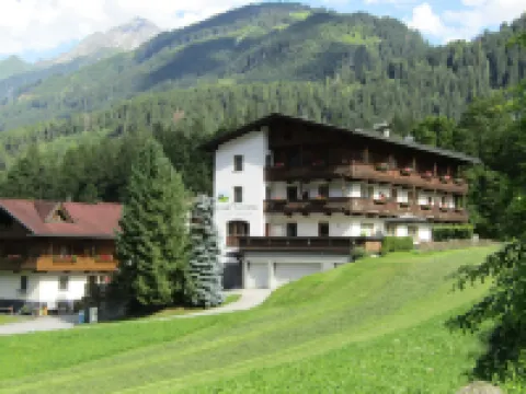 Apart Tuxertal Hotels in Finkenberg