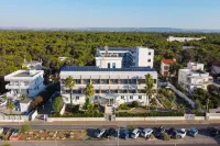 Ticho's Greenblu Hotel - Family