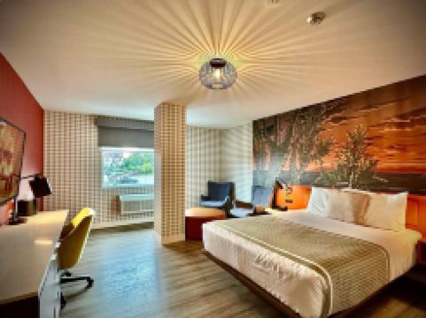 Quality Inn & Suites Thunder Bay Downtown