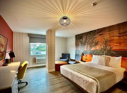 Quality Inn & Suites Thunder Bay Downtown