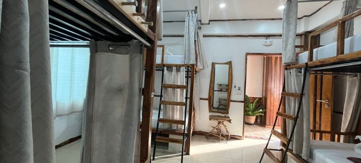 The Hat Trick Hostel Hotels in Moalboal
