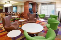 Fairfield Inn & Suites Chicago Midway Airport - 3-Star