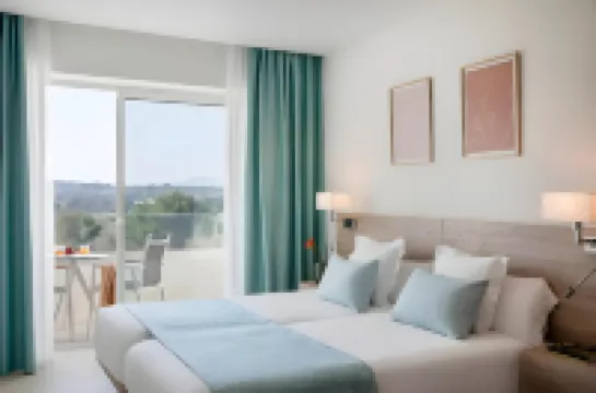 Aparthotel Marina Drach