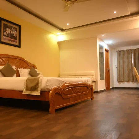 Hotel Vaibhav Inn