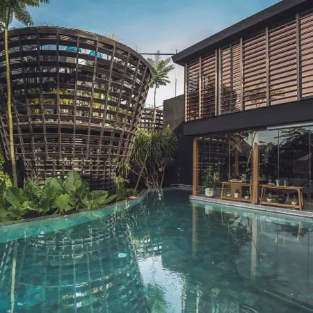 Canggu Cabana Beach Resort By Ini Vie Hospitality