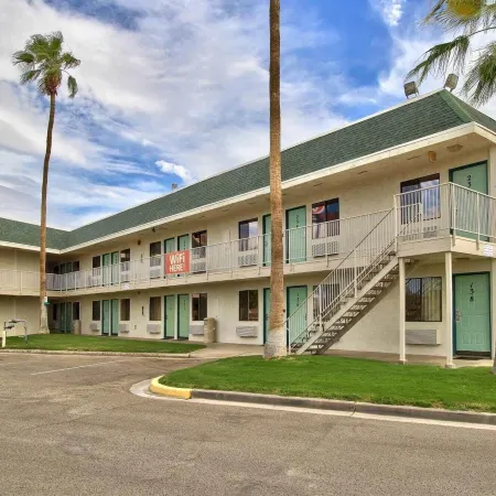 Motel 6 Yuma, AZ - East