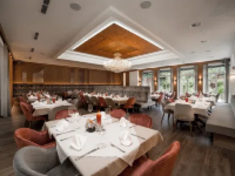 Kohlerhof - 4 Star Wellness & Active Hotel Hotels in Fugen