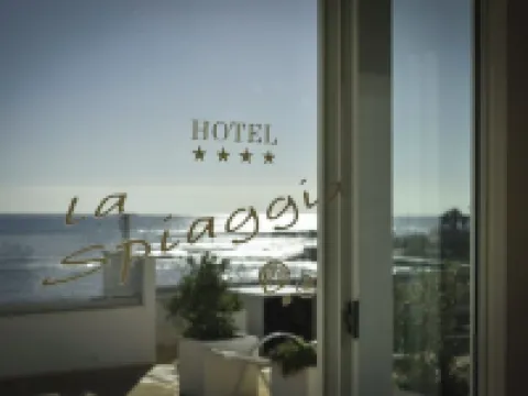 Hotel la Spiaggia Hotels in Torre Lapillo