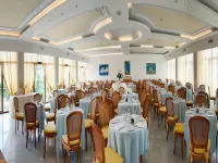 弗洛拉大飯店 義大利區（Corso Italia）附近的飯店