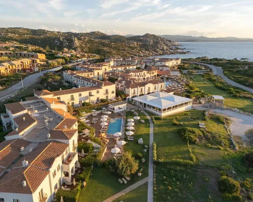Mangia's Santa Teresa Sardinia, Curio Collection by Hilton Hotels in Santa Teresa Gallura