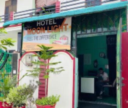 Hotel Moonlight , Meerut