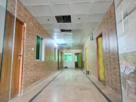 Alzahir Guesthouse & Hotel Bharakahu โรงแรมในอิสลามาบัด