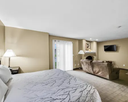 Eastlake Suites Hotel & Conference Center by OYO Urbana Hotels in Urbana