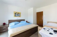 House Nenad