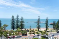 Proximity Waterfront Apartments - Sea View