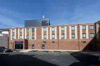Premier Inn Rhyl Seafront Hotels in 
