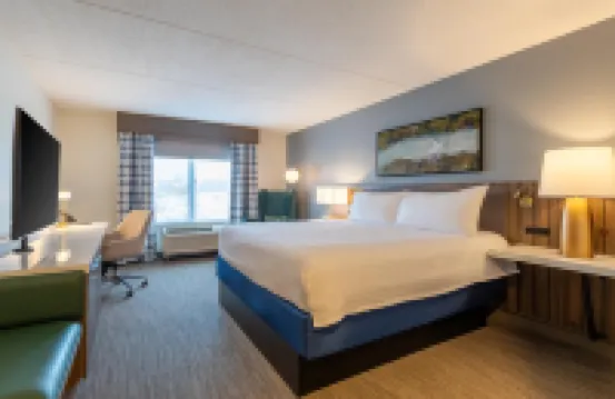 Hilton Garden Inn Auburn Riverwatch Hotels in 