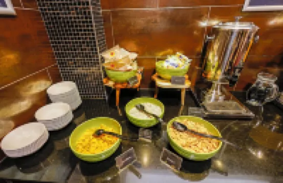 Gloucester Robinswood Hotel by Sunday