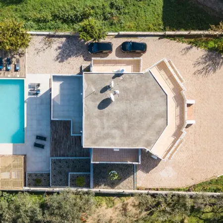 Villa Aelia - Modern & Ideal for Large Groups