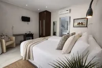 Montebello Guesthouse - Hot Tub