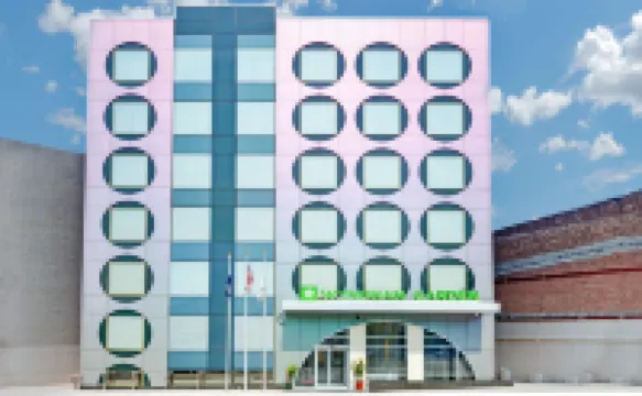 Wyndham Garden Brooklyn Sunset Park Hotels near Red Hook