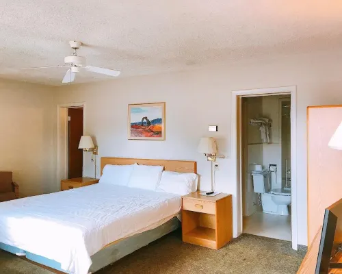 Appletree Inn Hotels in Richfield