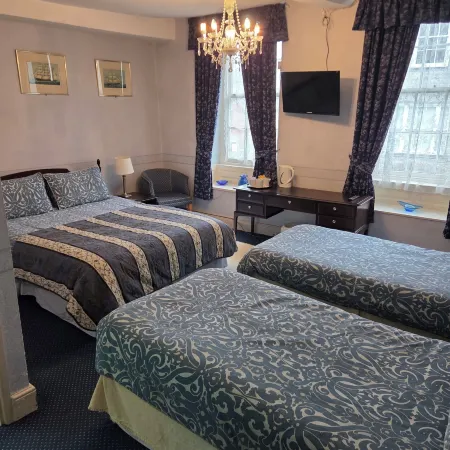 Langport Arms Hotel