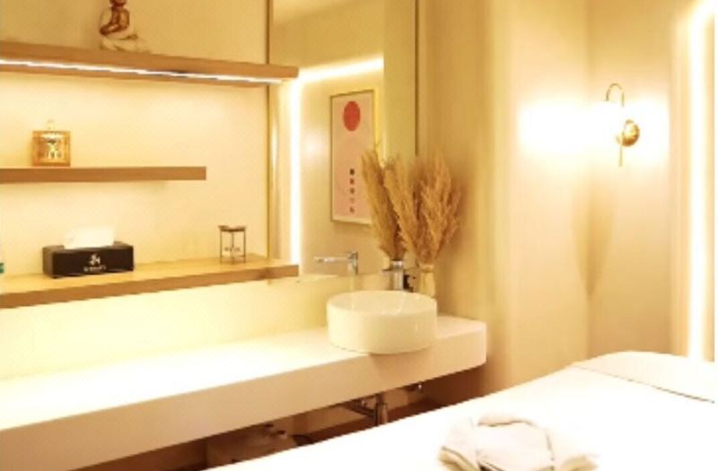 Radisson Hotel Delhi MG Road photo 3