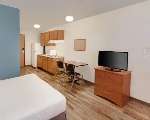 WoodSpring Suites Council Bluffs Hotels in Lewis