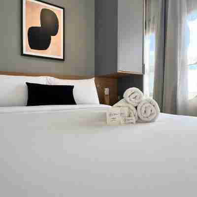 Essential Mariana Rooms