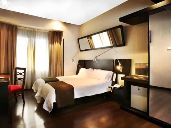 Hotel Avenida Gran Via