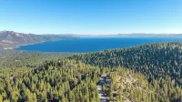 Secluded Incline Village Stay w/ Deck Near Diamond Peak & Lake Cloud 9 and 1/2 by Avantstay