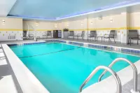 Fairfield Inn & Suites Cape Cod Hyannis - Pools