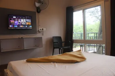 Ivory Inn Hotel di 