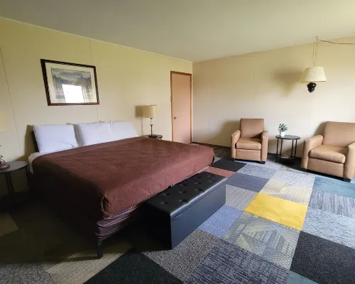 Amaris Inn Hotels in Redfield