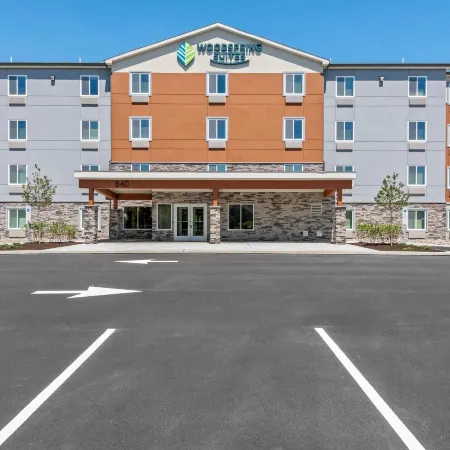 Woodspring Suites Lancaster North Отели рядом с достопримечательностью «Железнодорожный вокзал Ланкастер»