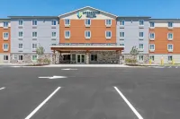 Woodspring Suites Lancaster North