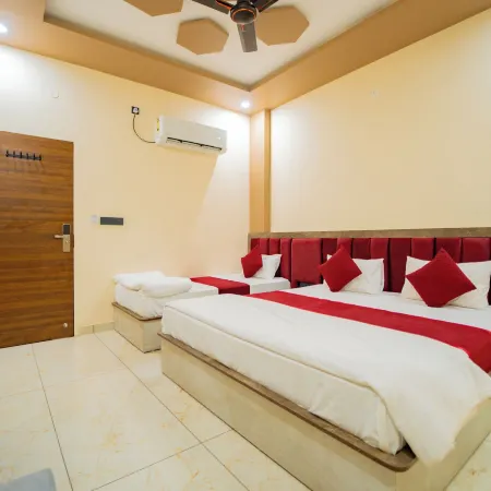 Hotel Galaxy 700